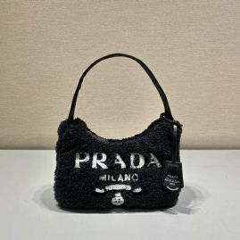 Picture of Prada Lady Handbags _SKUfw149429984fw